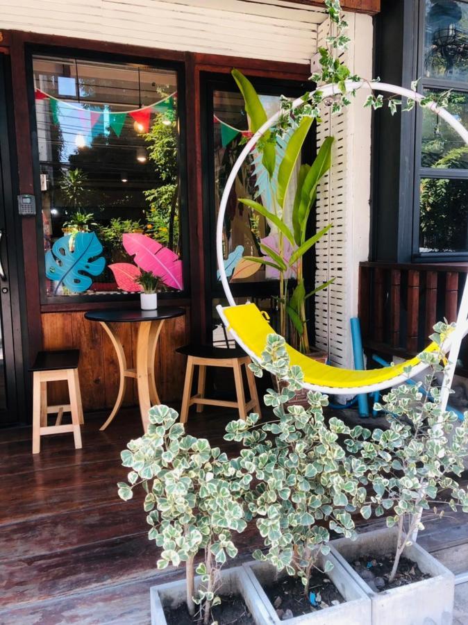 Bee Friend Hostel Chiang Mai Luaran gambar
