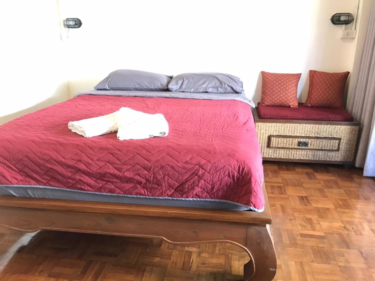 Bee Friend Hostel Chiang Mai Luaran gambar